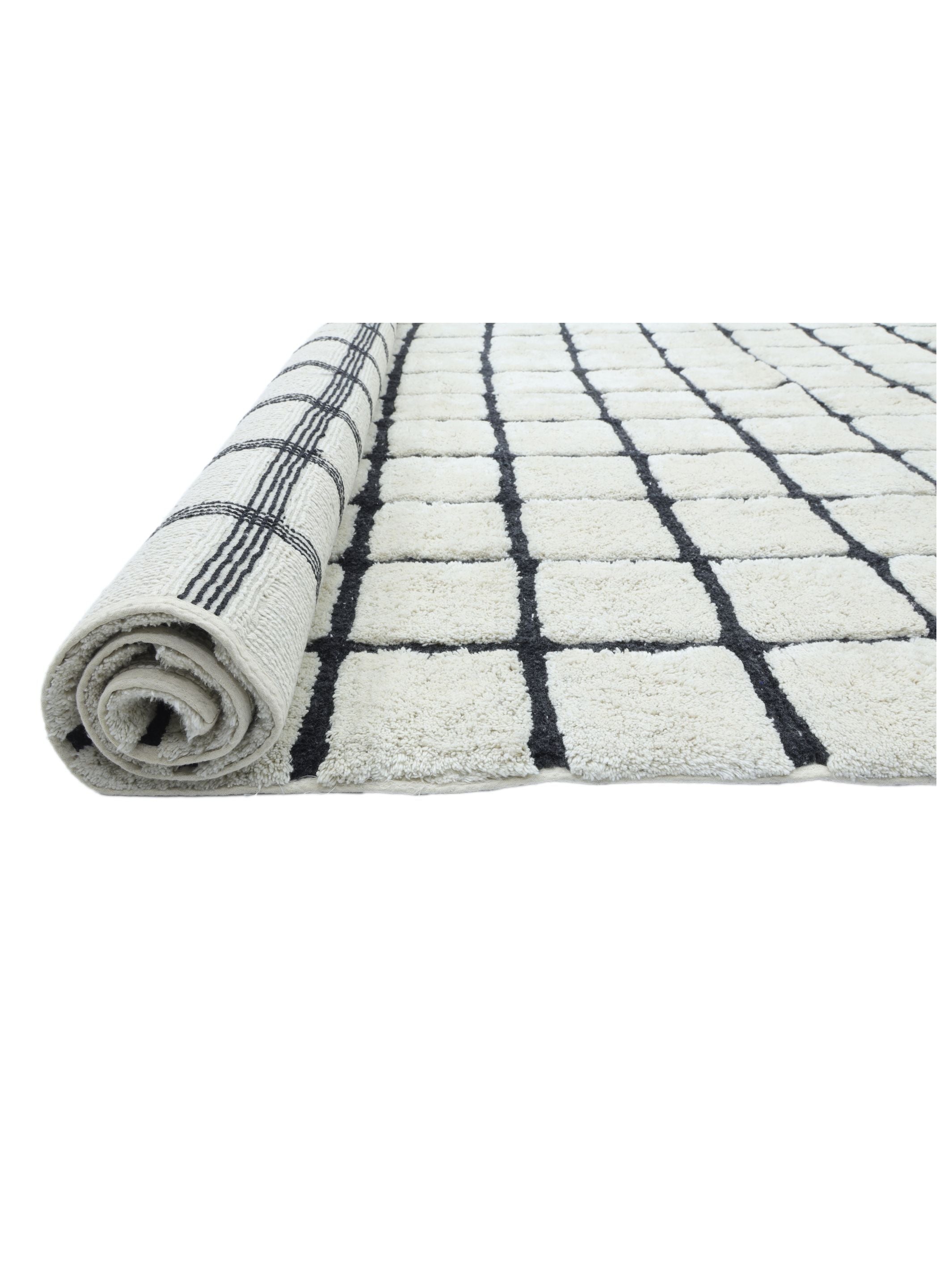 Black Grid Rug LAST PIECE - 160x230cm