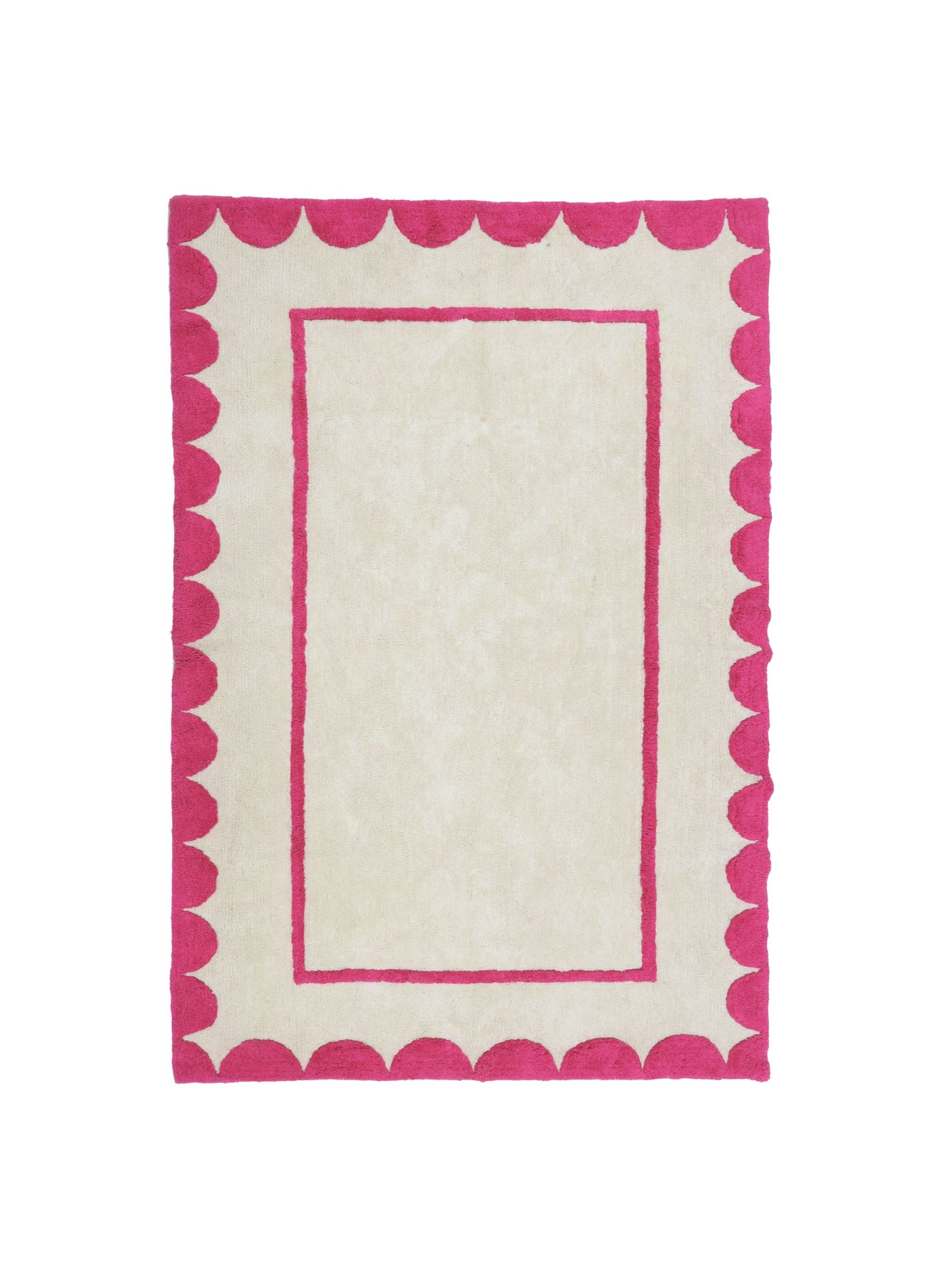 Natural rug with bright pink scallop details