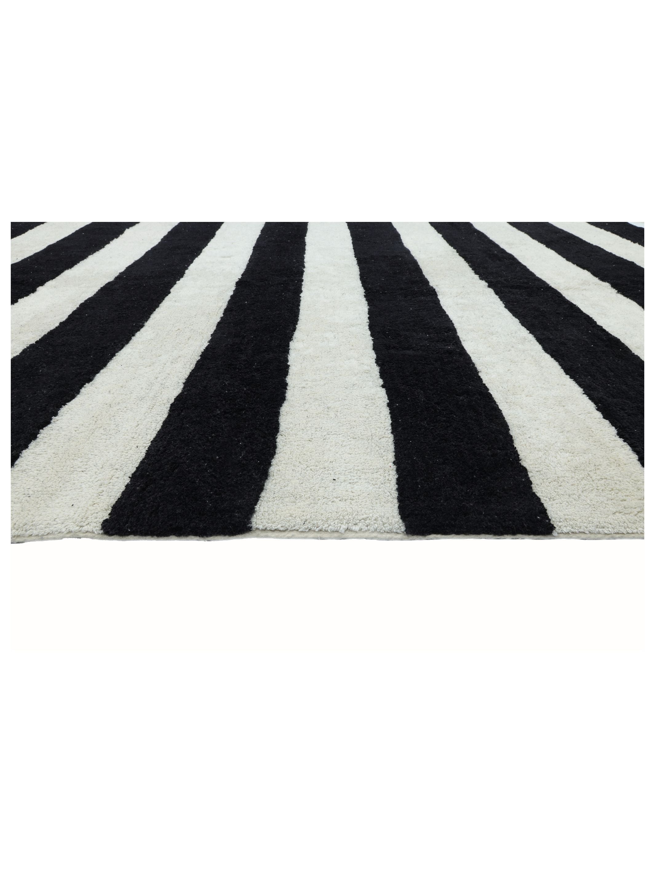 Black Stripe Rug LAST PIECE - 160x230cm